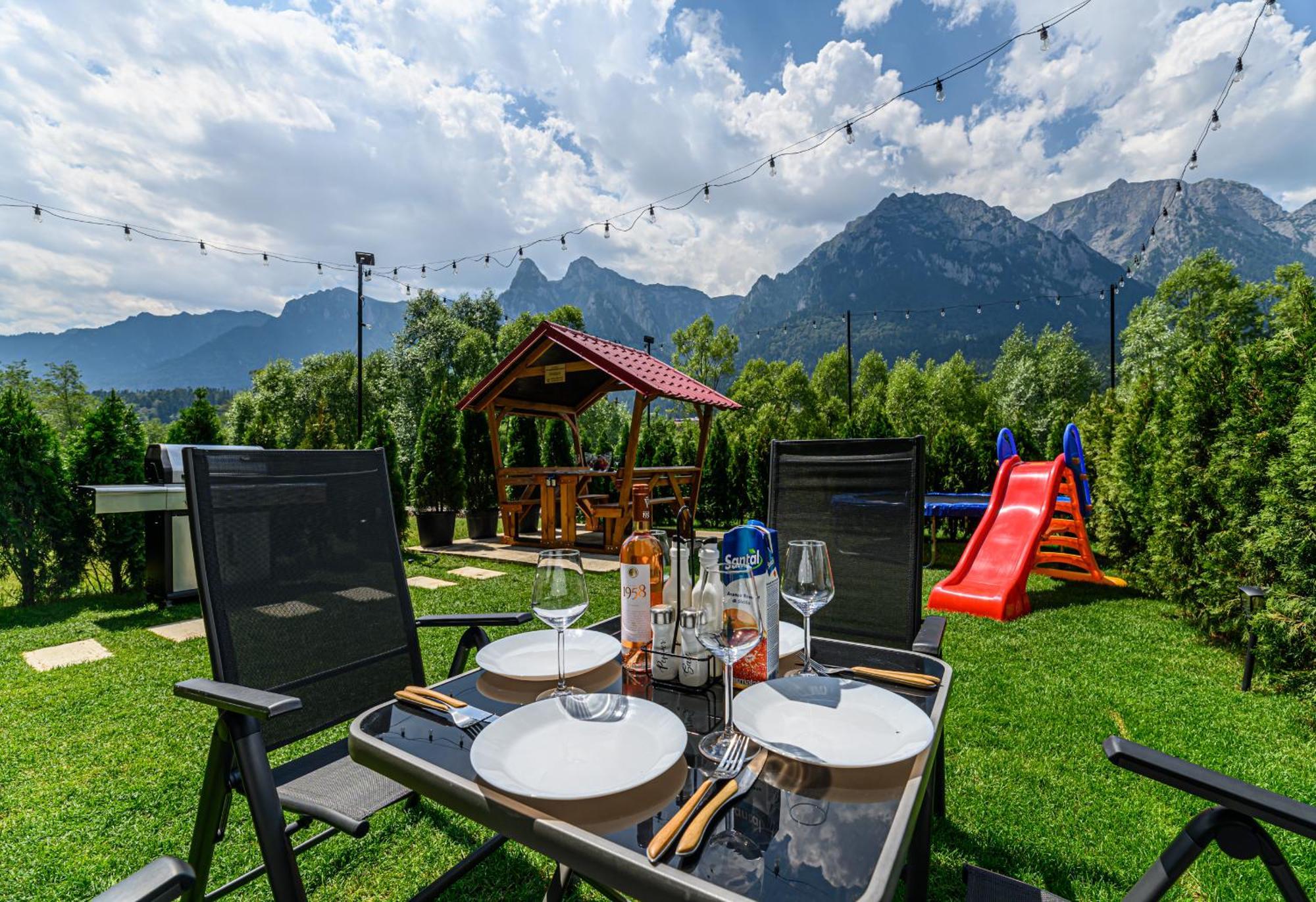 Ama Garden Apartment Buşteni Buitenkant foto