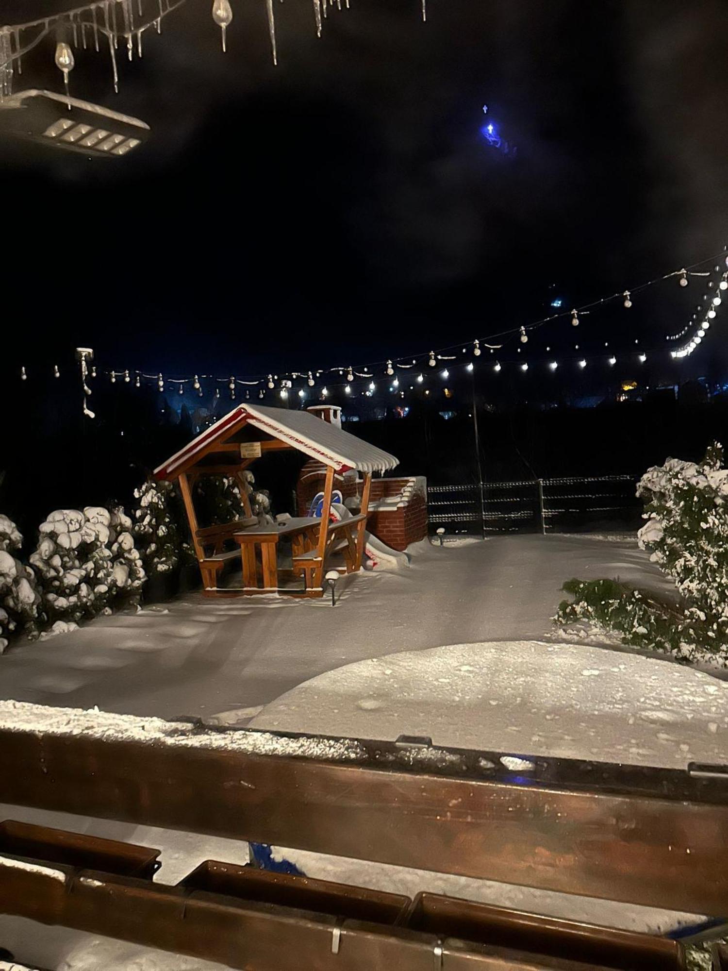 Ama Garden Apartment Buşteni Buitenkant foto